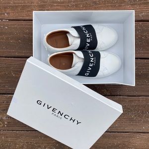 Givenchy Urban Street Sneakers